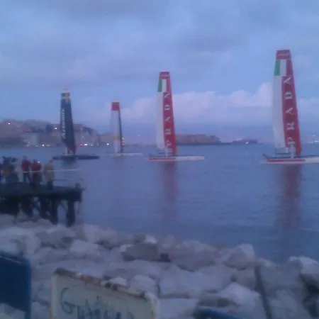 Couette-café Platamon Naples