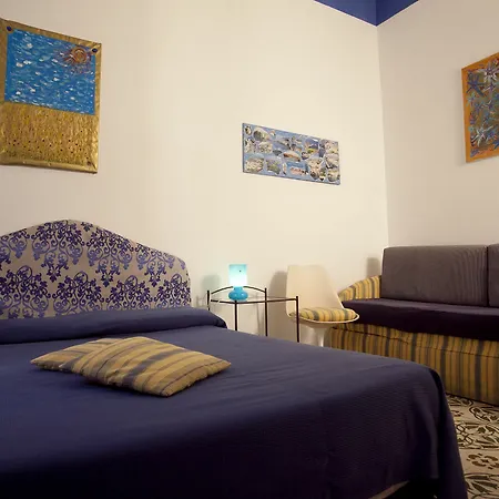 Couette-café Platamon 4*