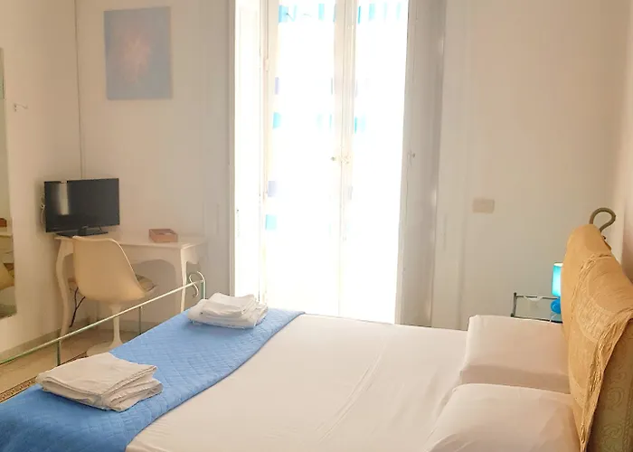 Platamon 4* Nápoles