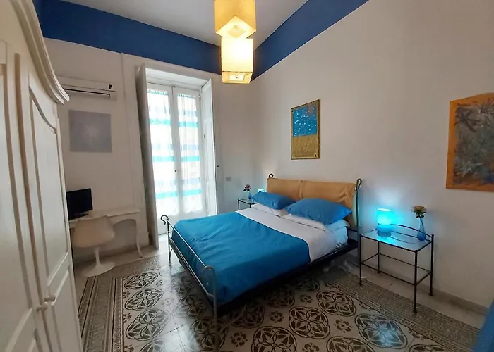 B&B Platamon 나폴리